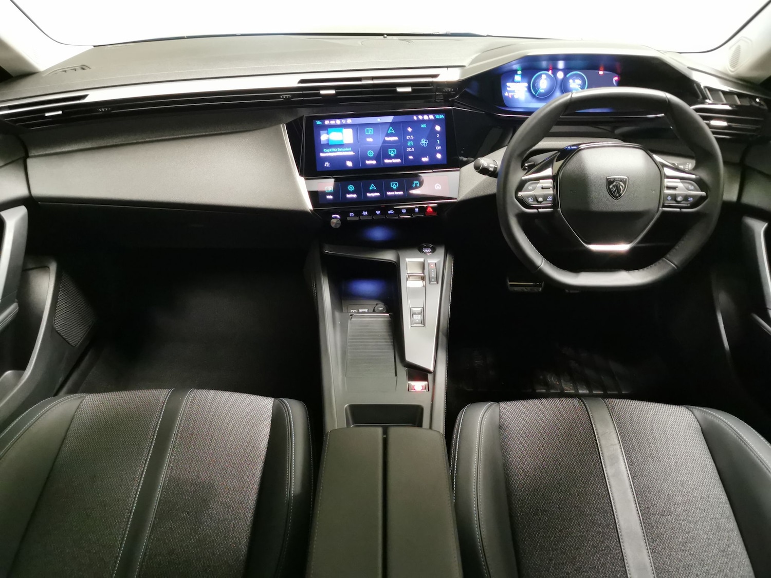 Used Peugeot 308 2023 for sale - 77170891: Photo 8