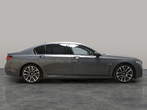 Used BMW 7 Series 2022 for sale - 76310652: Photo 12