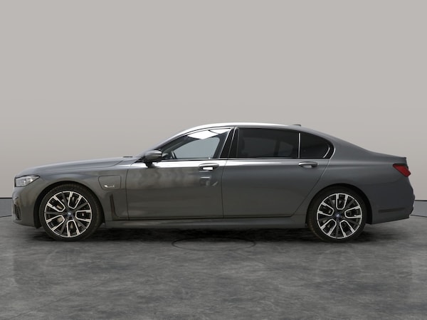 Used BMW 7 Series 2022 for sale - 76310652: Photo 17