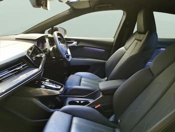 Used Audi Q4 e-tron 2023 for sale - 79752409: Photo