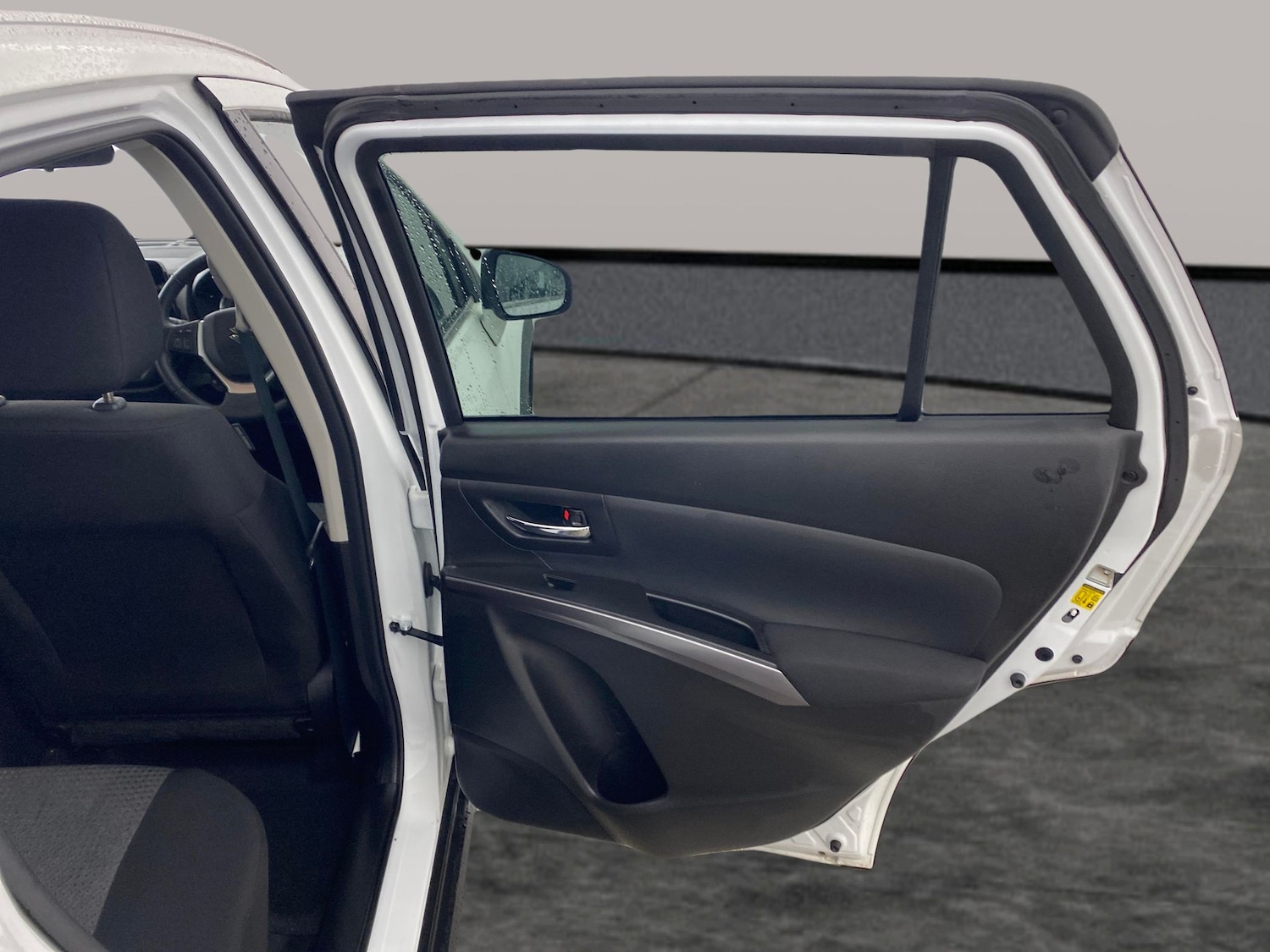 Used Suzuki SX4 S-Cross 2023 for sale - 77460892: Photo 25