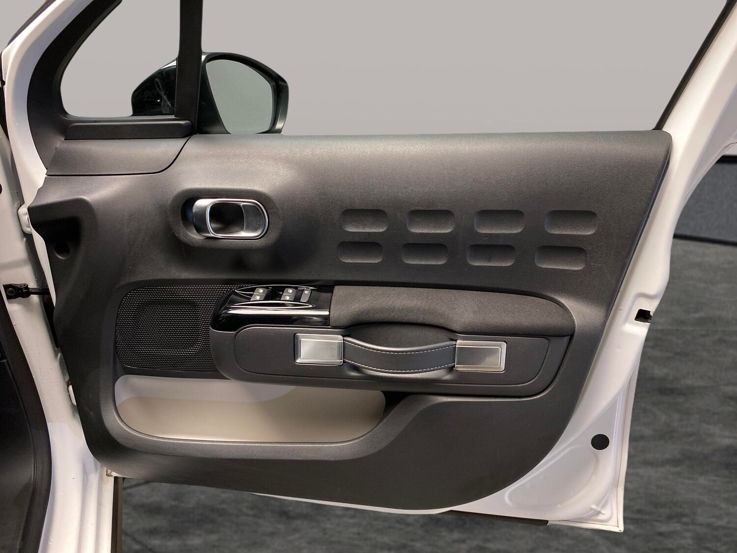 Used Citroen C3 2023 for sale - 77888197: Photo 24