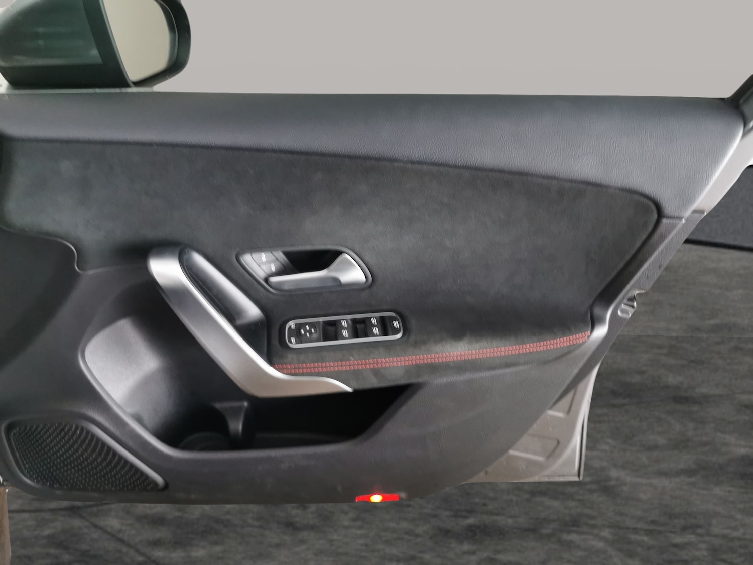 Used Mercedes-Benz A-Class for sale - 77660760: Photo 28