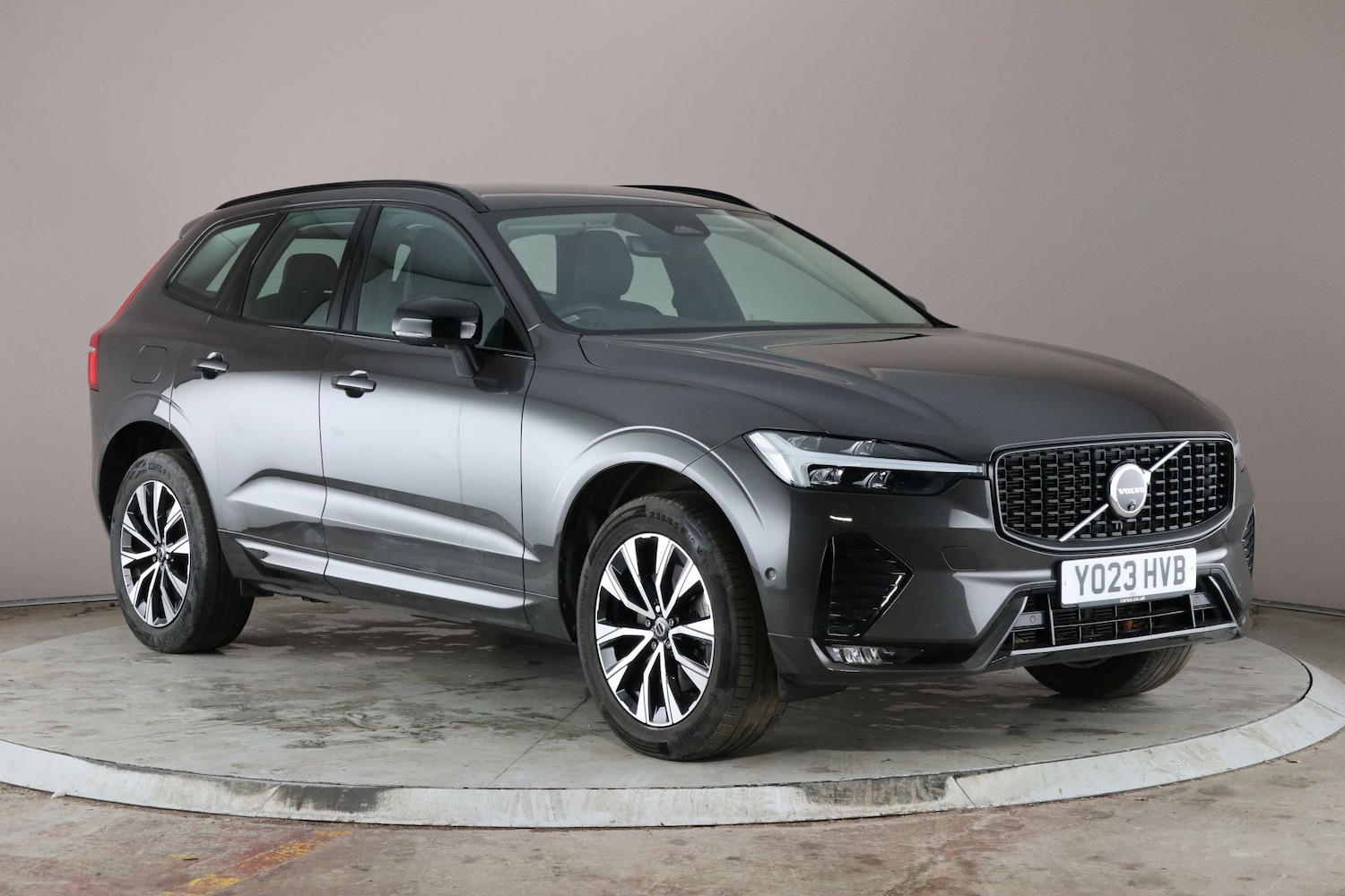 Used Volvo XC60 2023 for sale - 76738731: Photo 10