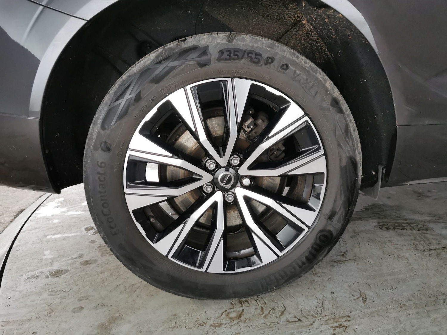 Used Volvo XC60 2023 for sale - 76738731: Photo 30