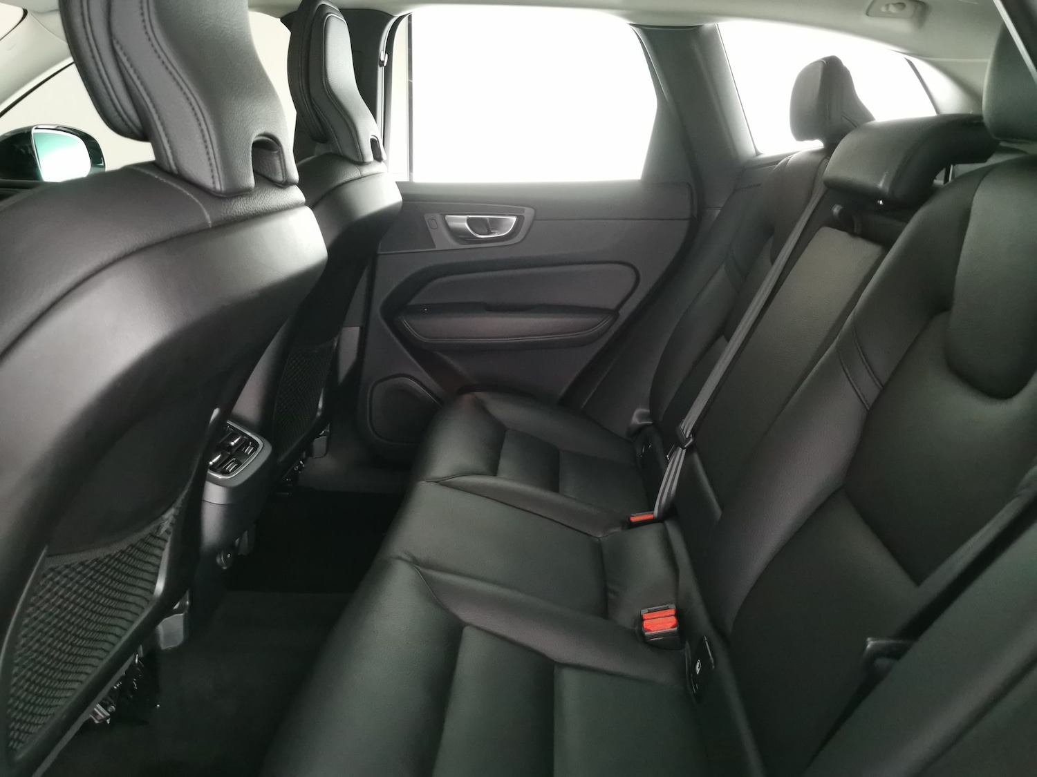 Used Volvo XC60 2023 for sale - 76738731: Photo 31