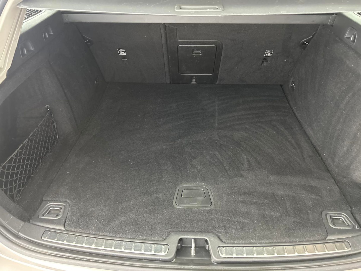Used Volvo V60 2022 for sale - 76178278: Photo 38
