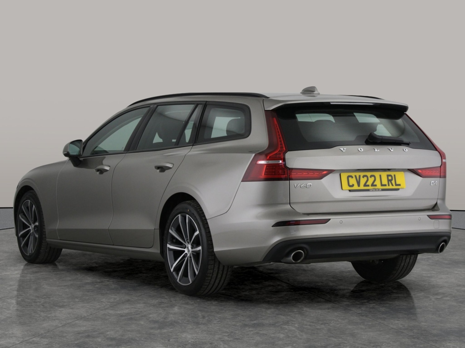 Used Volvo V60 2022 for sale - 76178278: Photo 5