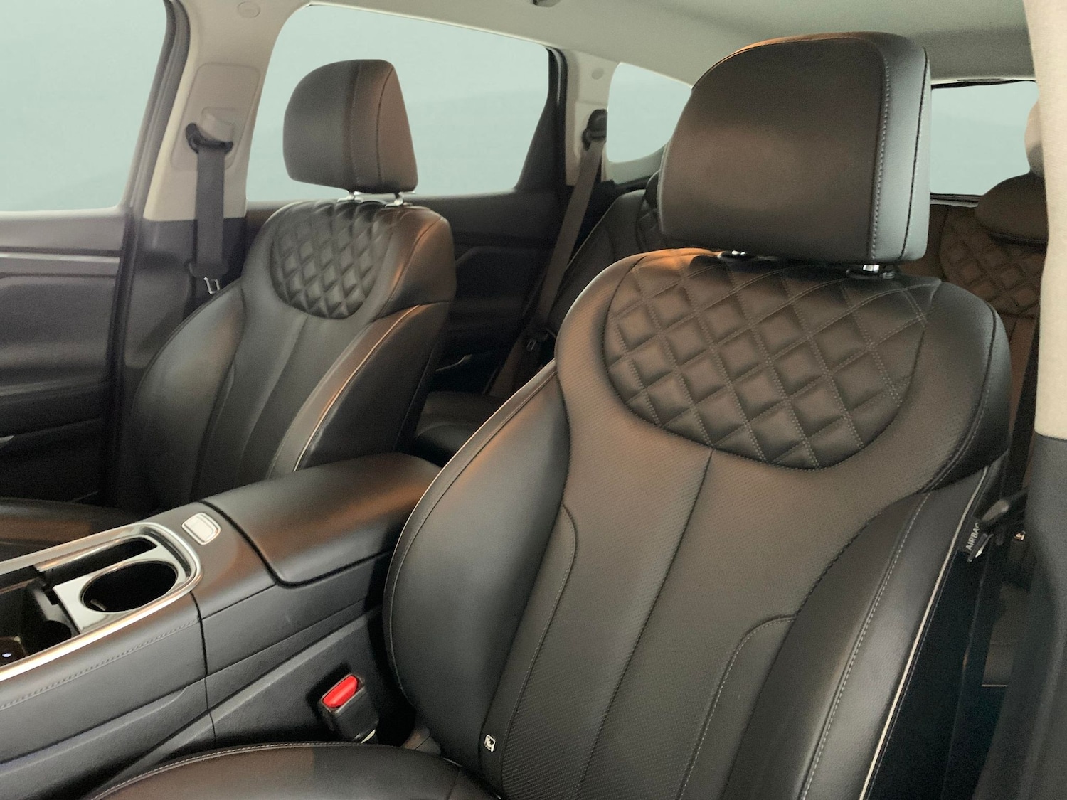 Used Hyundai Santa Fe 2022 for sale - 76379176: Photo 8