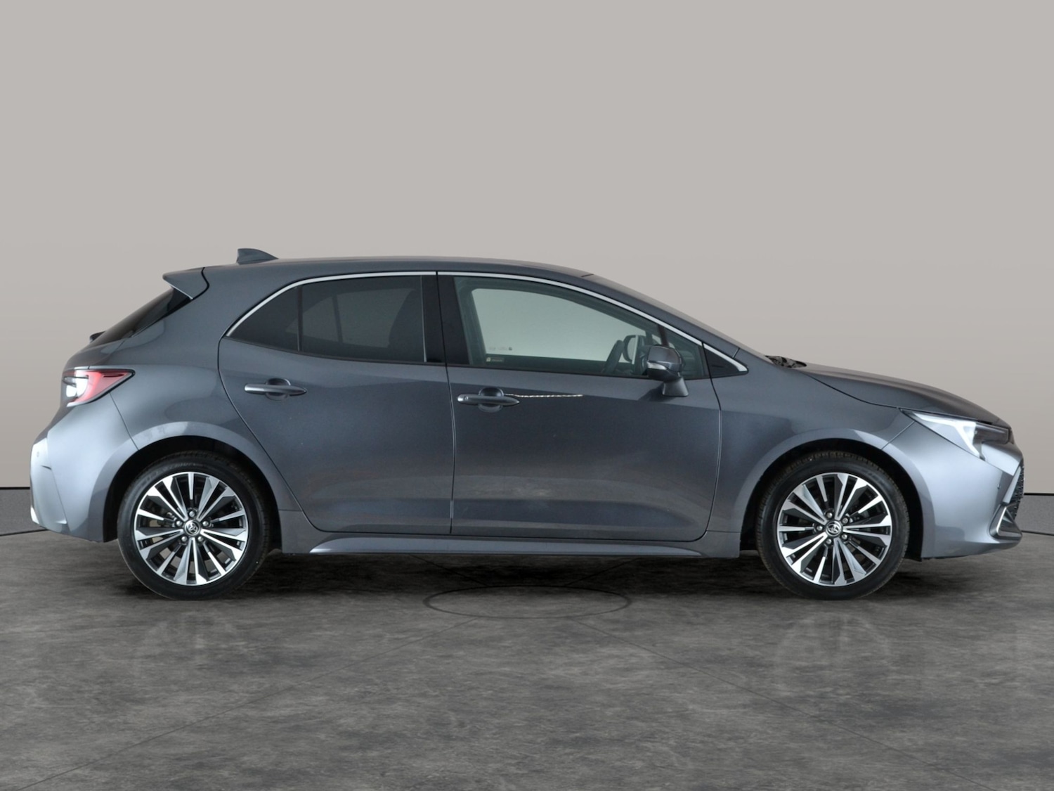 Used Toyota Corolla 2024 for sale - 76948835: Photo 9