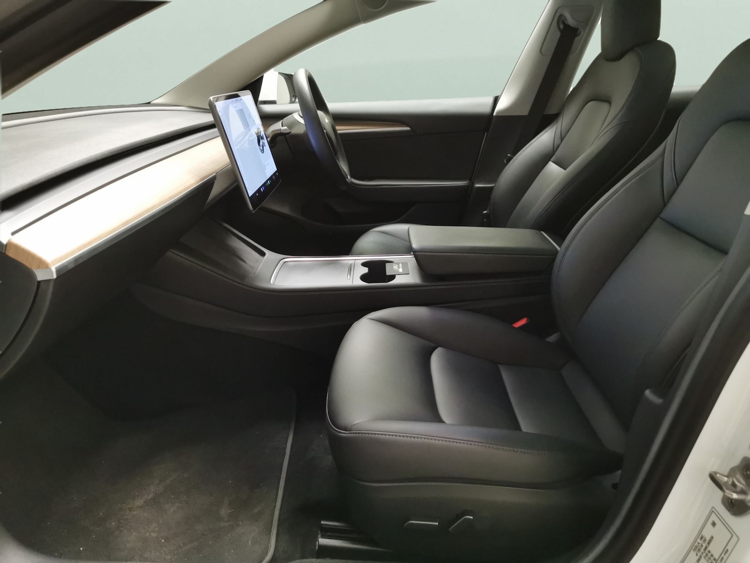 Used Tesla Model 3 2021 for sale - 78163588: Photo 4