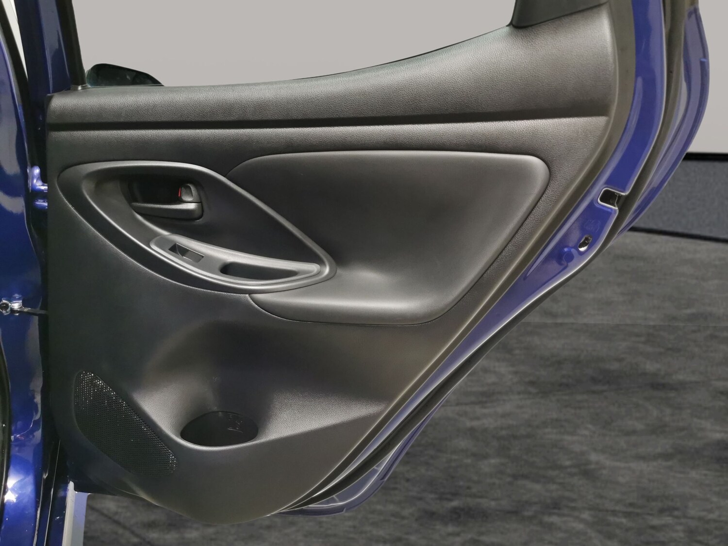 Used Toyota Yaris 2023 for sale - 77505481: Photo 25