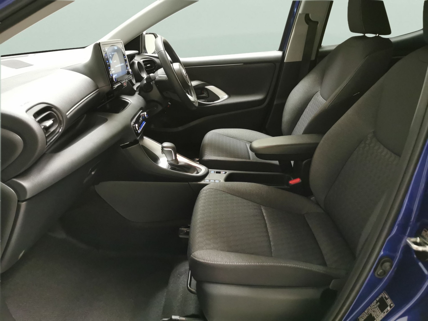 Used Toyota Yaris 2023 for sale - 77505481: Photo 4