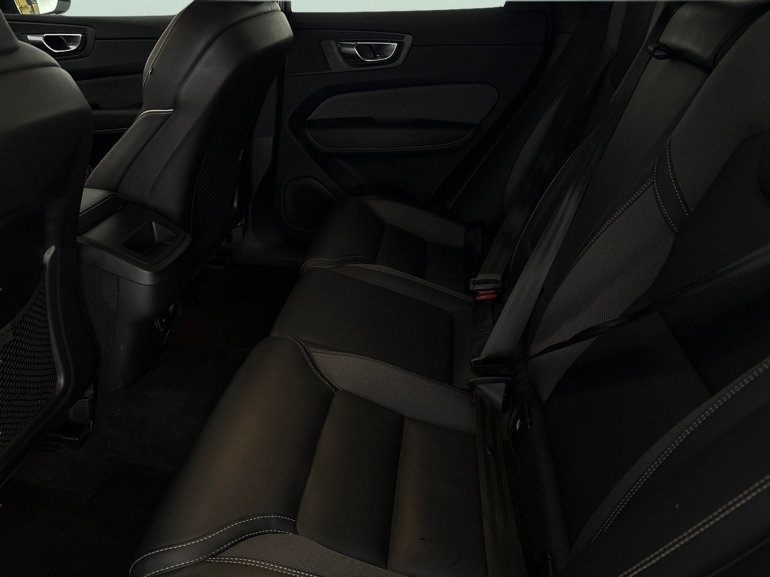 Used Volvo XC60 2022 for sale - 76141133: Photo 40