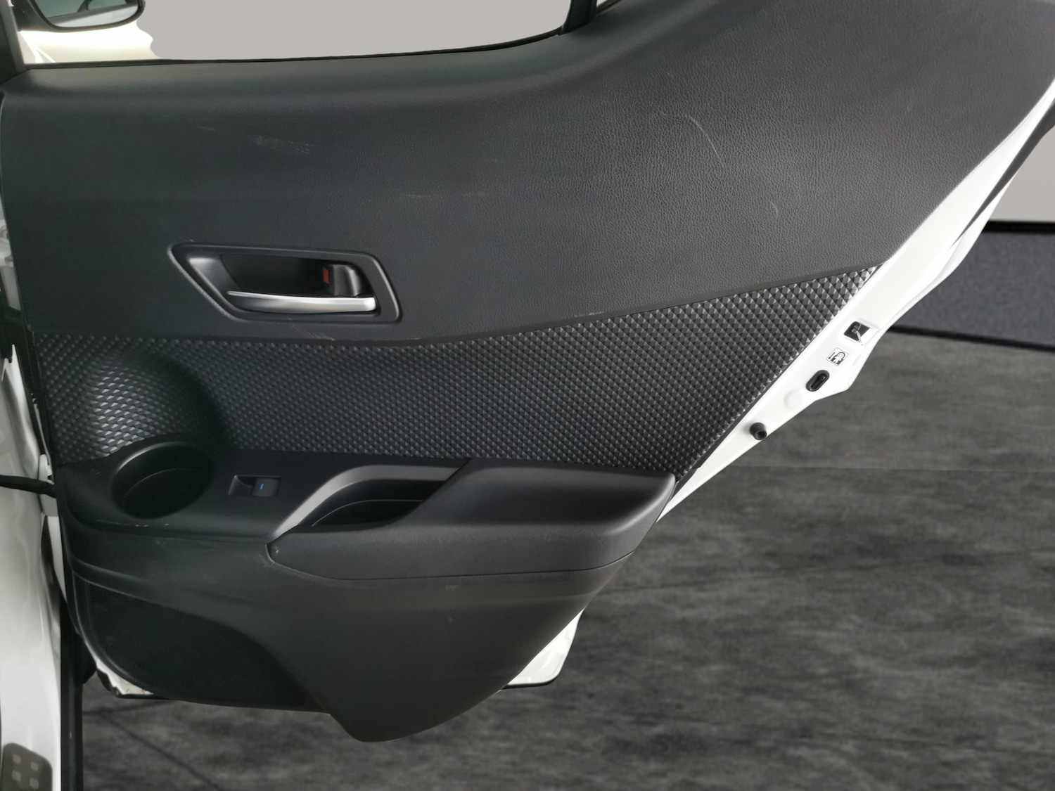 Used Toyota C-HR 2023 for sale - 77981293: Photo 26