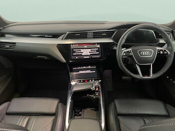 Used Audi e-tron 2022 for sale - 76197009: Photo 4