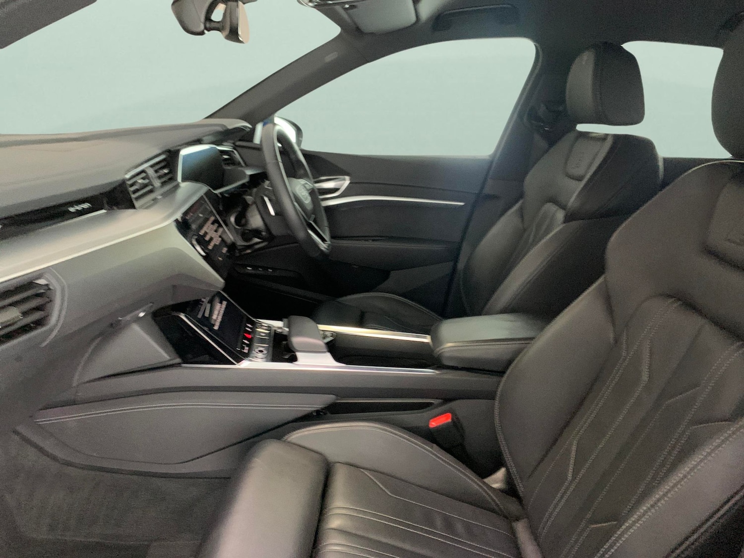 Used Audi e-tron 2022 for sale - 76197009: Photo 6