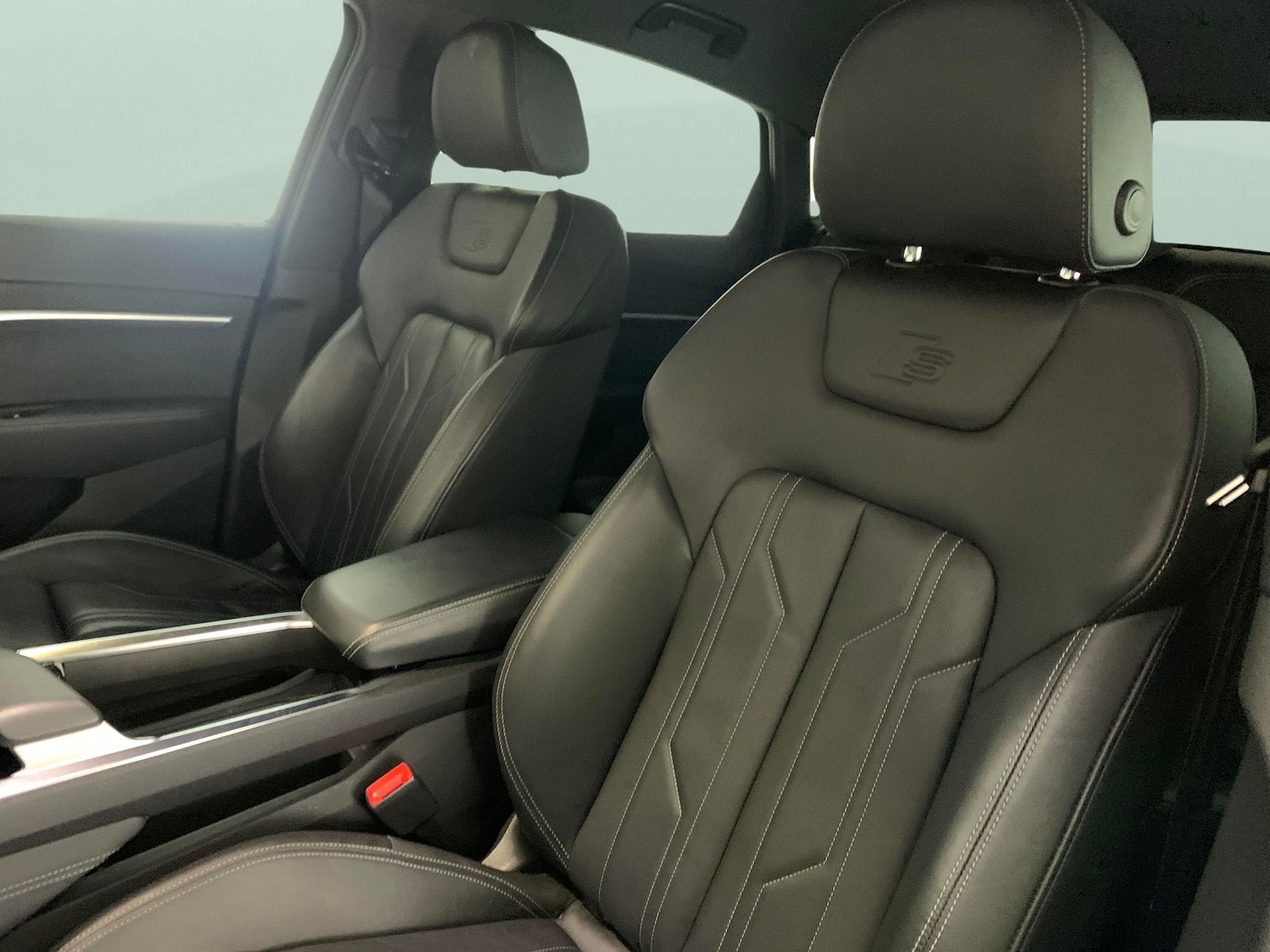 Used Audi e-tron 2022 for sale - 76197009: Photo 9