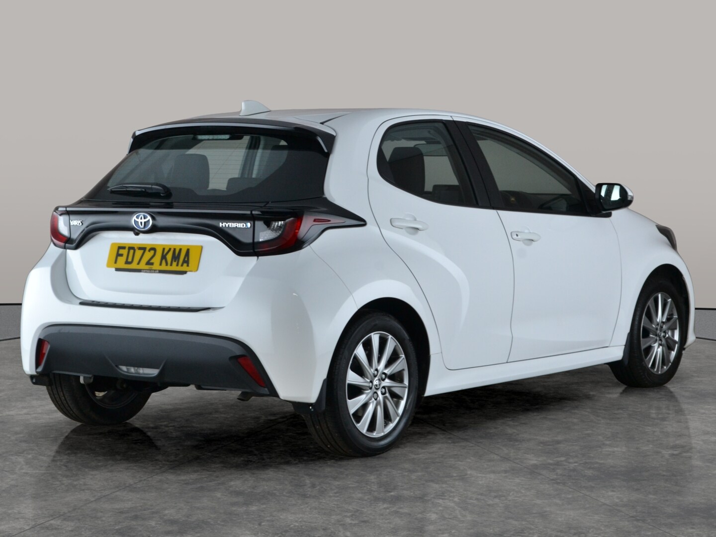 Used Toyota Yaris 2023 for sale - 77706573: Photo 10