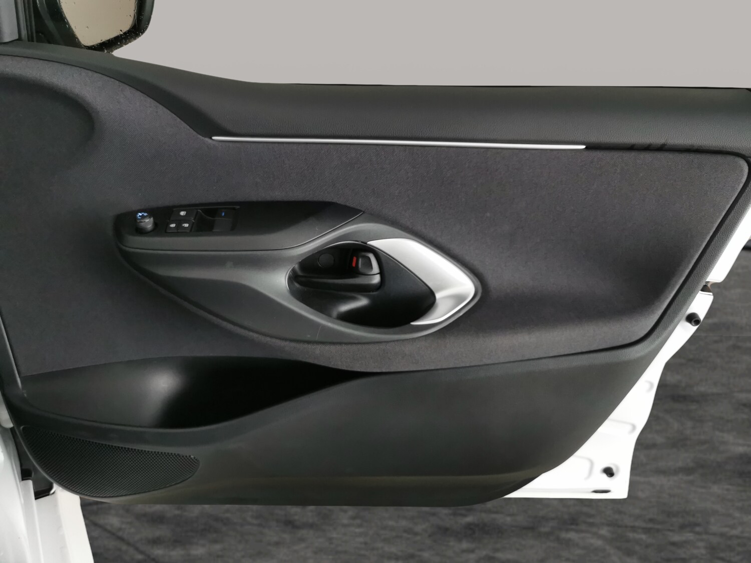 Used Toyota Yaris 2023 for sale - 77706573: Photo 25