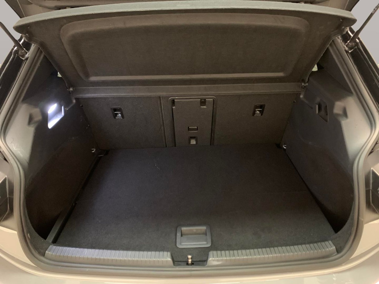 Used Volkswagen ID.3 2023 for sale - 77576965: Photo 29