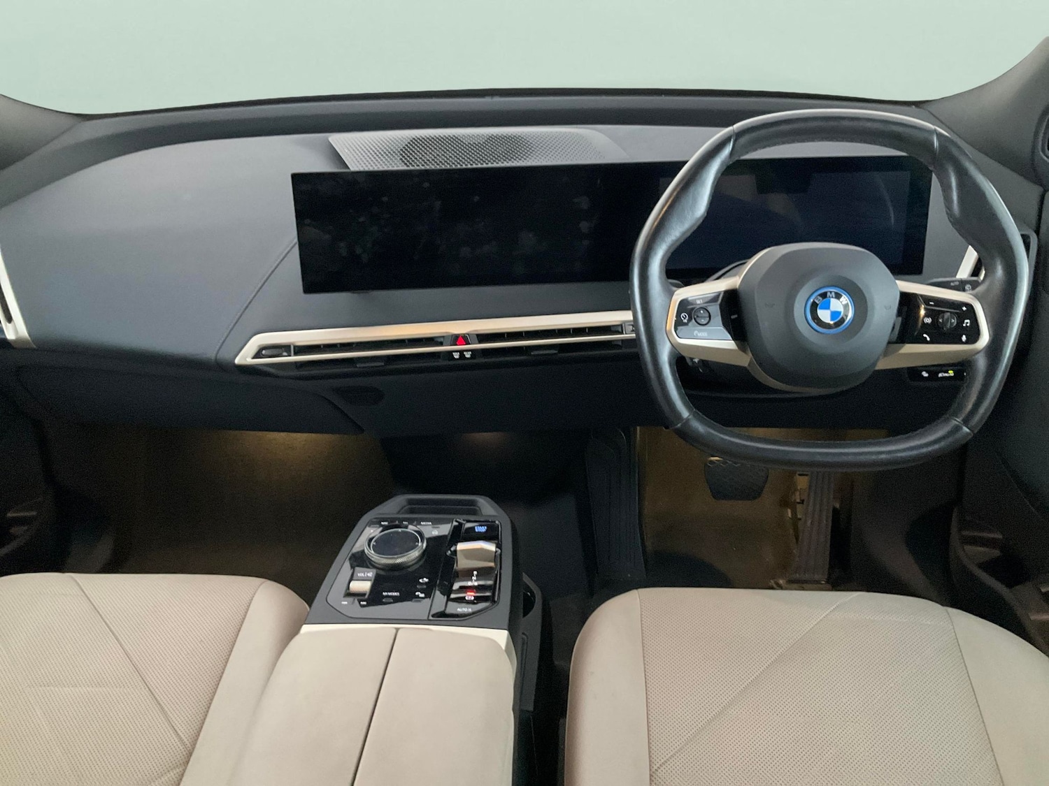 Used BMW iX 2022 for sale - 76738402: Photo 10