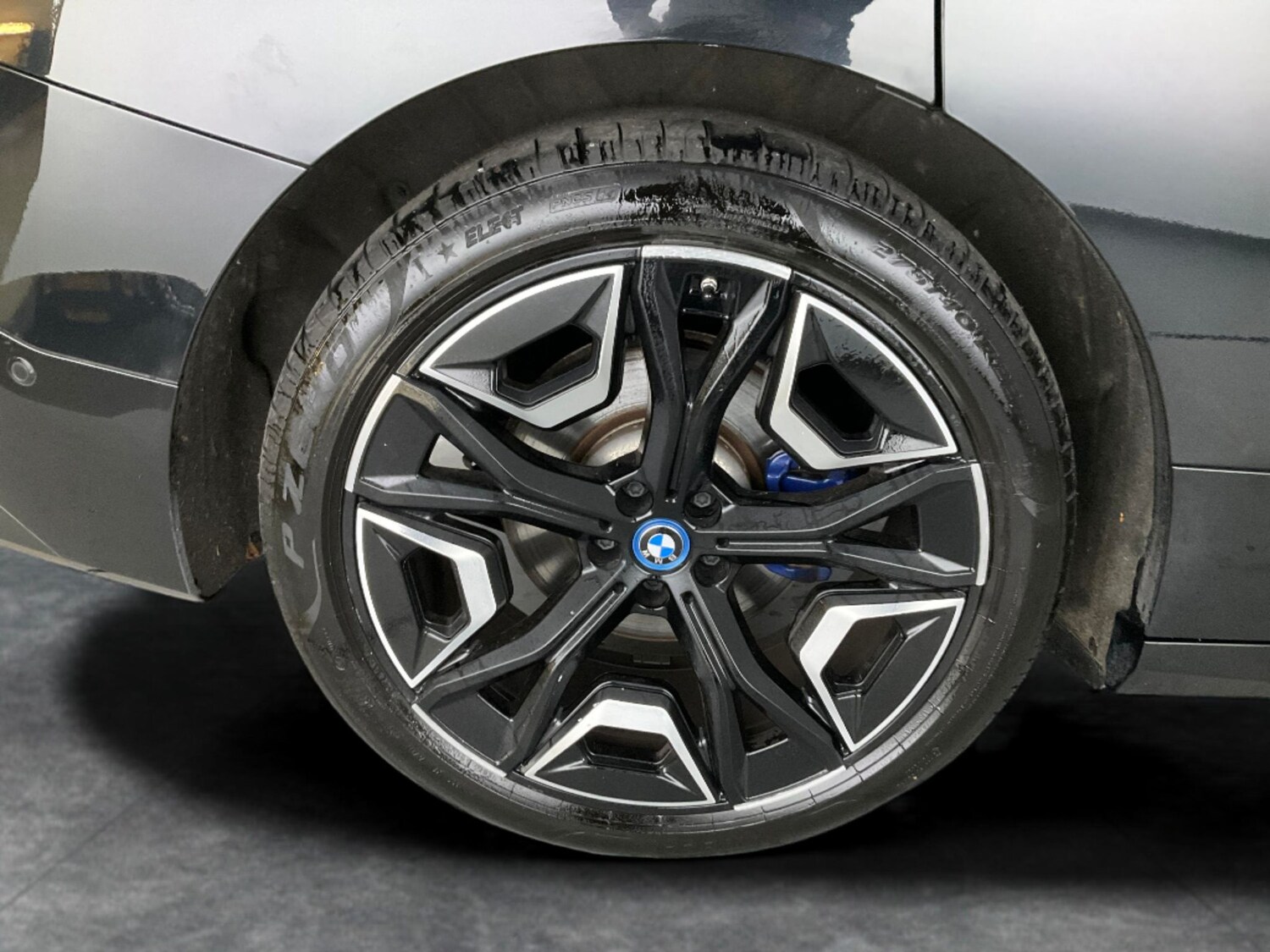 Used BMW iX 2022 for sale - 76738402: Photo 32