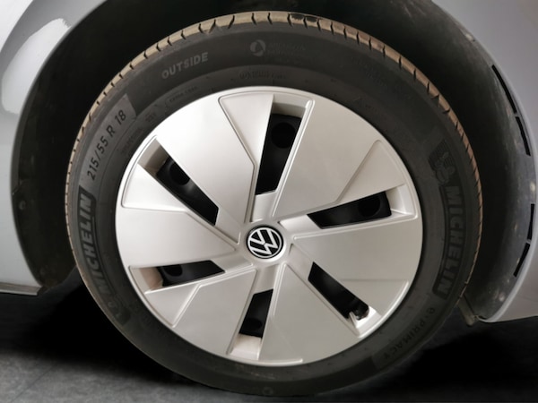Used Volkswagen ID.3 2023 for sale - 76230203: Photo 28