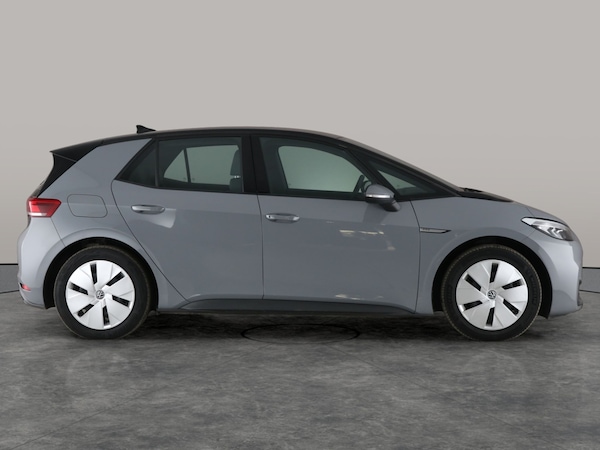 Used Volkswagen ID.3 2023 for sale - 76230203: Photo 9