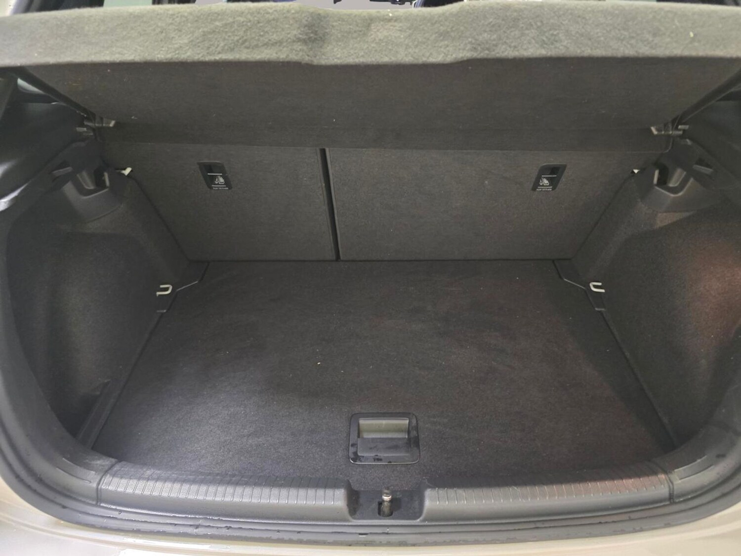 Used Volkswagen Polo 2022 for sale - 77691364: Photo 32