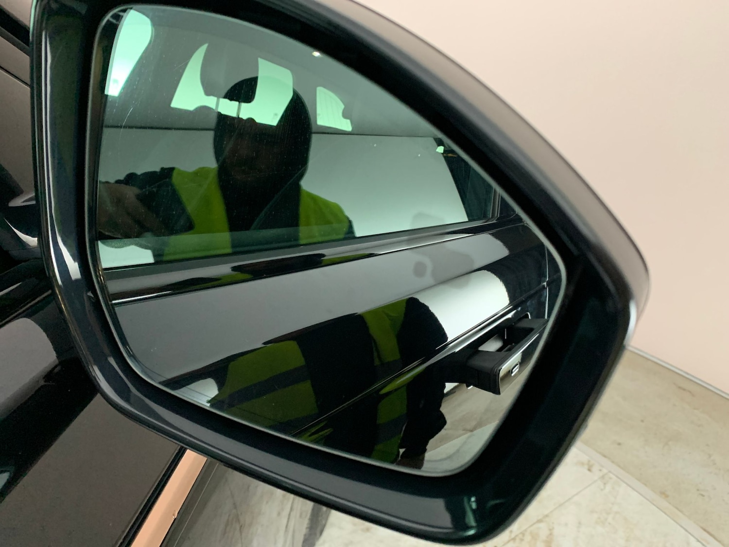 Used Land Rover Range Rover Velar 2021 for sale - 76540347: Photo 25