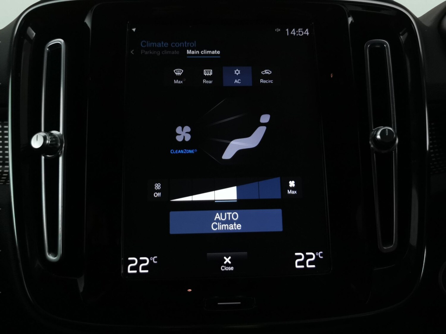 Used Volvo XC40 2020 for sale - 77675922: Photo 16