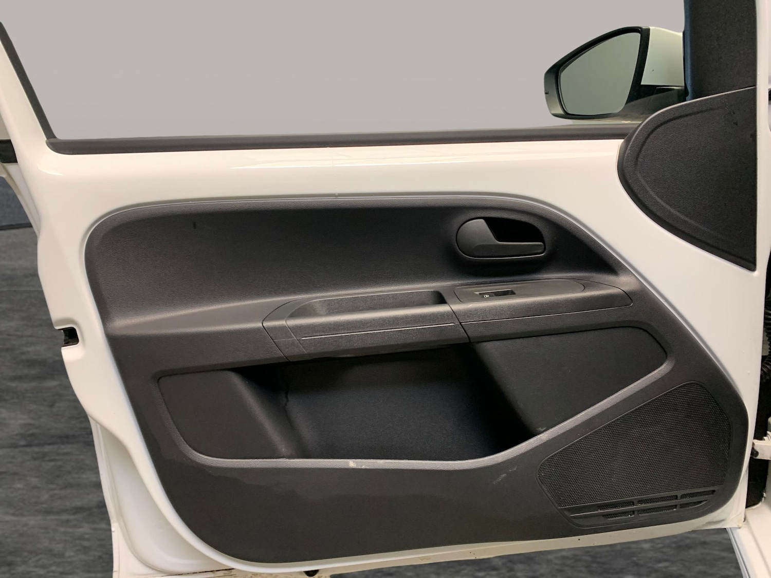 Used Volkswagen up! 2021 for sale - 77170901: Photo 21