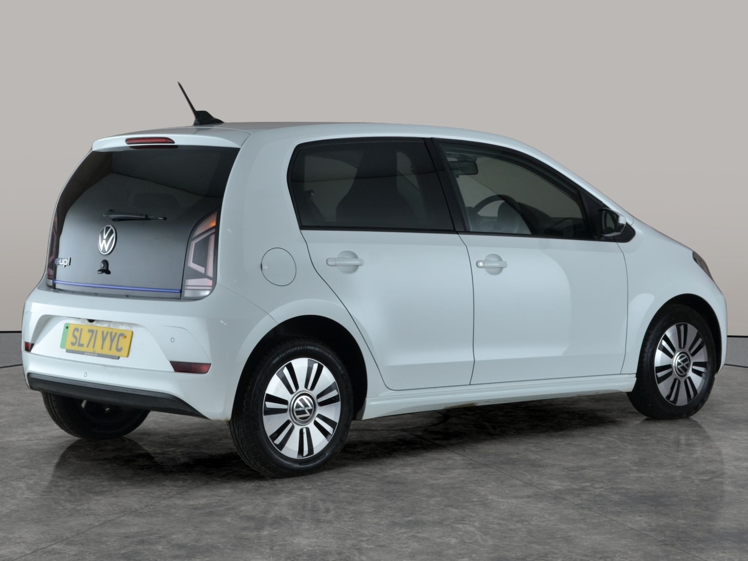 Used Volkswagen up! 2021 for sale - 77170901: Photo 9