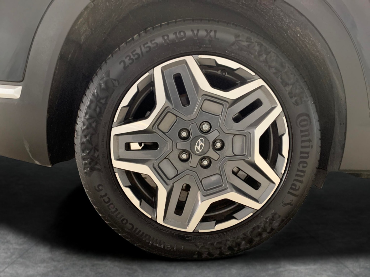 Used Hyundai Santa Fe 2023 for sale - 76612335: Photo 29