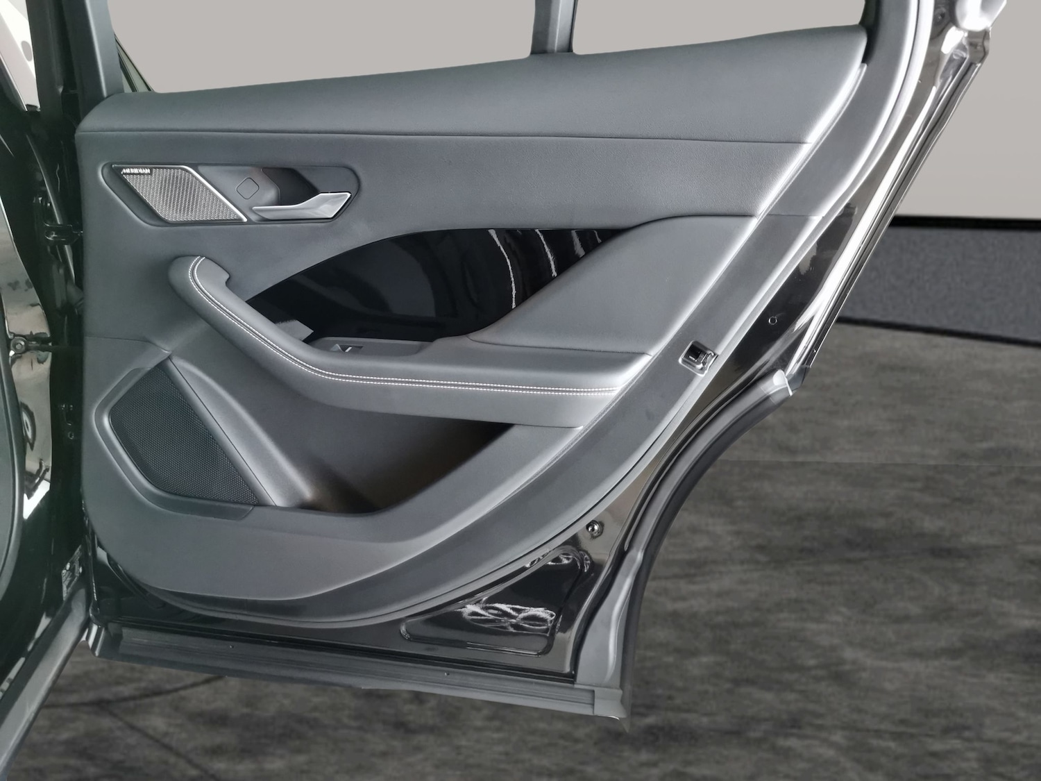 Used Jaguar I-Pace 2024 for sale - 77053094: Photo 31