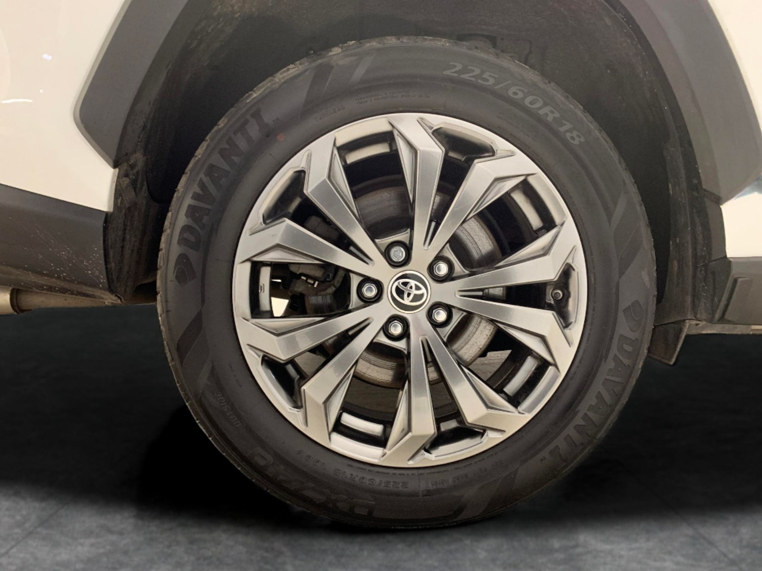 Used Toyota RAV4 2022 for sale - 76587360: Photo 23