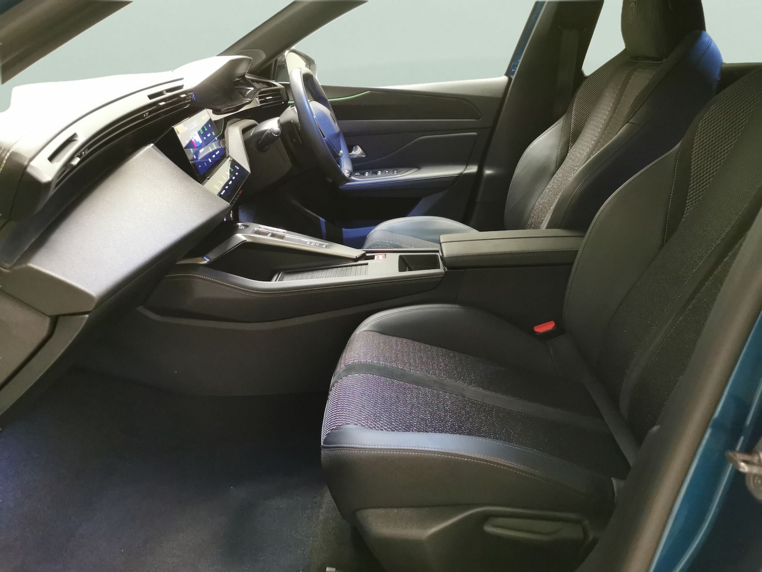 Used Peugeot 308 2024 for sale - 77663155: Photo 4