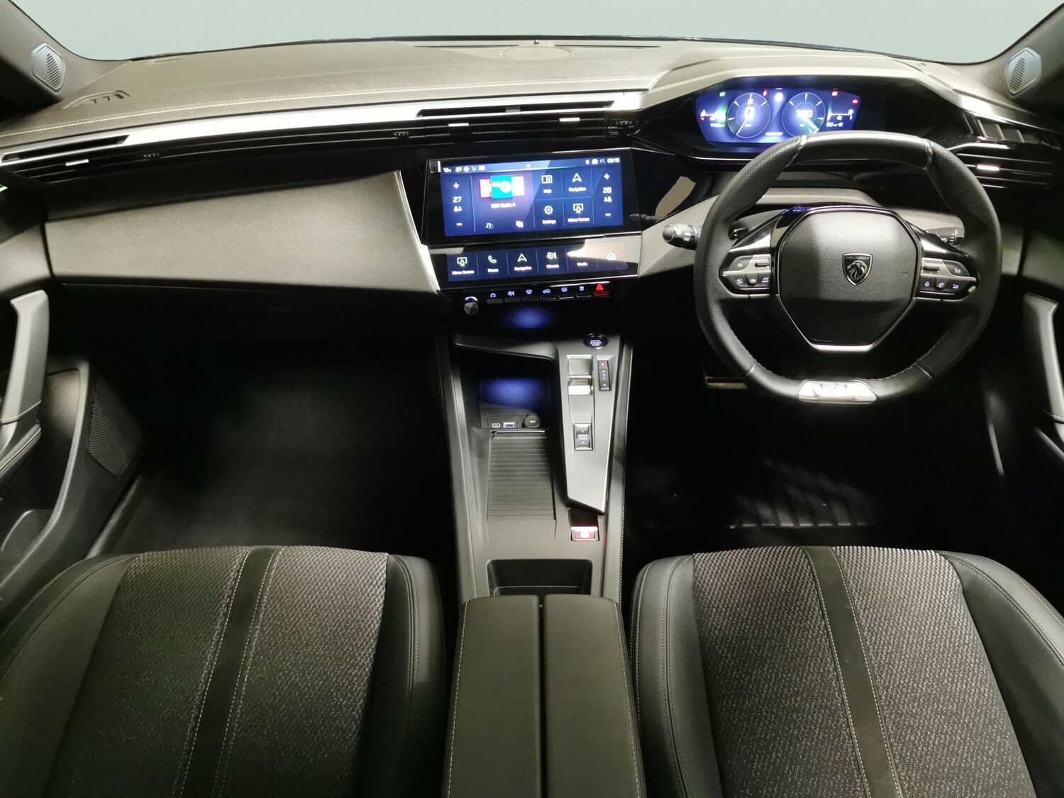 Used Peugeot 308 2024 for sale - 77663155: Photo 8