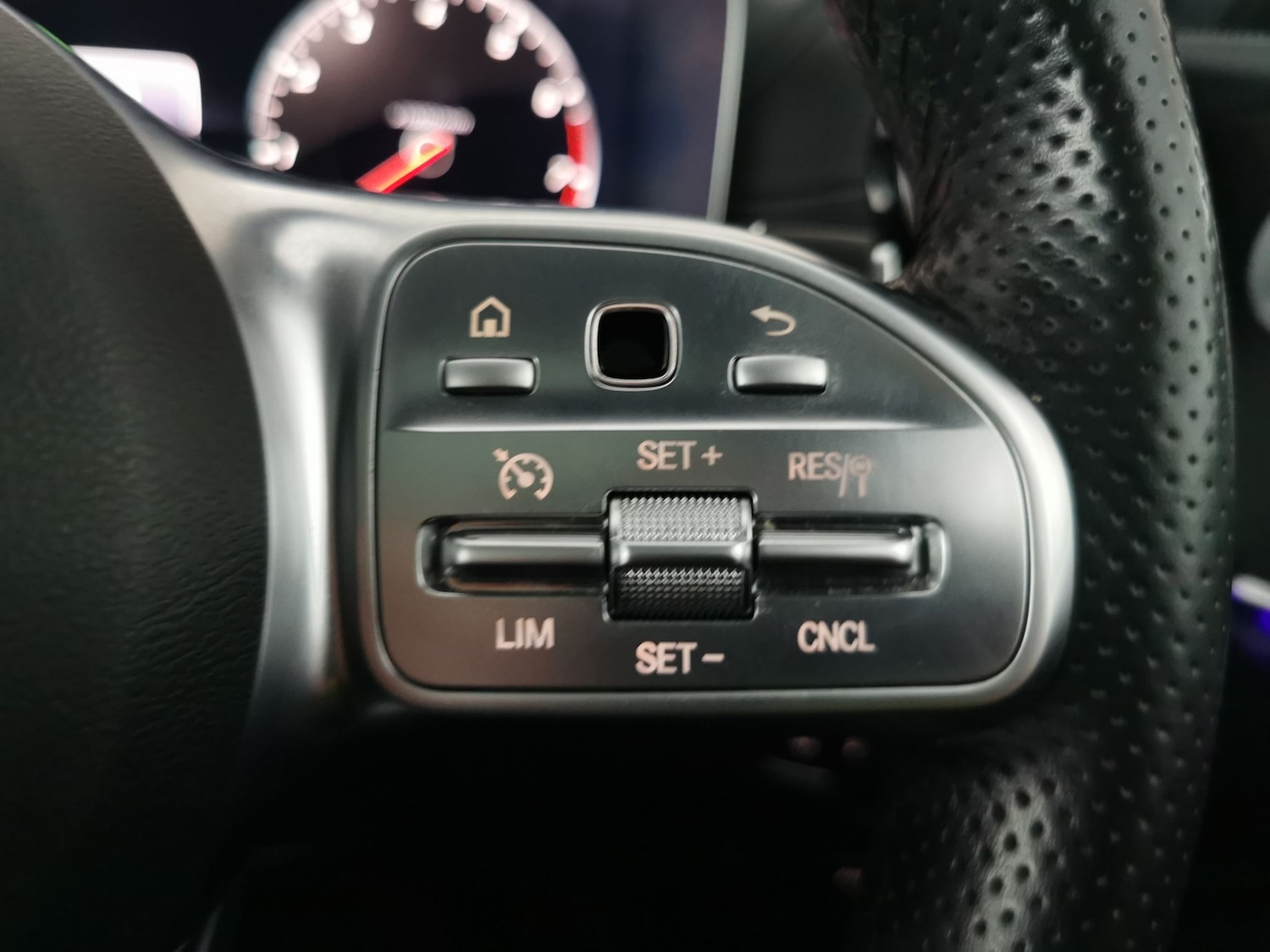 Used Mercedes-Benz E Class 2020 for sale - 76745667: Photo 25