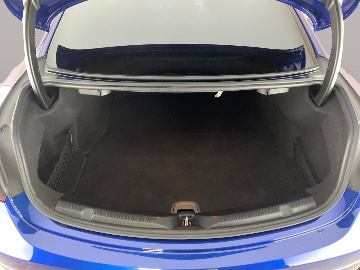 Used Mercedes-Benz E Class 2020 for sale - 76745667: Photo 35