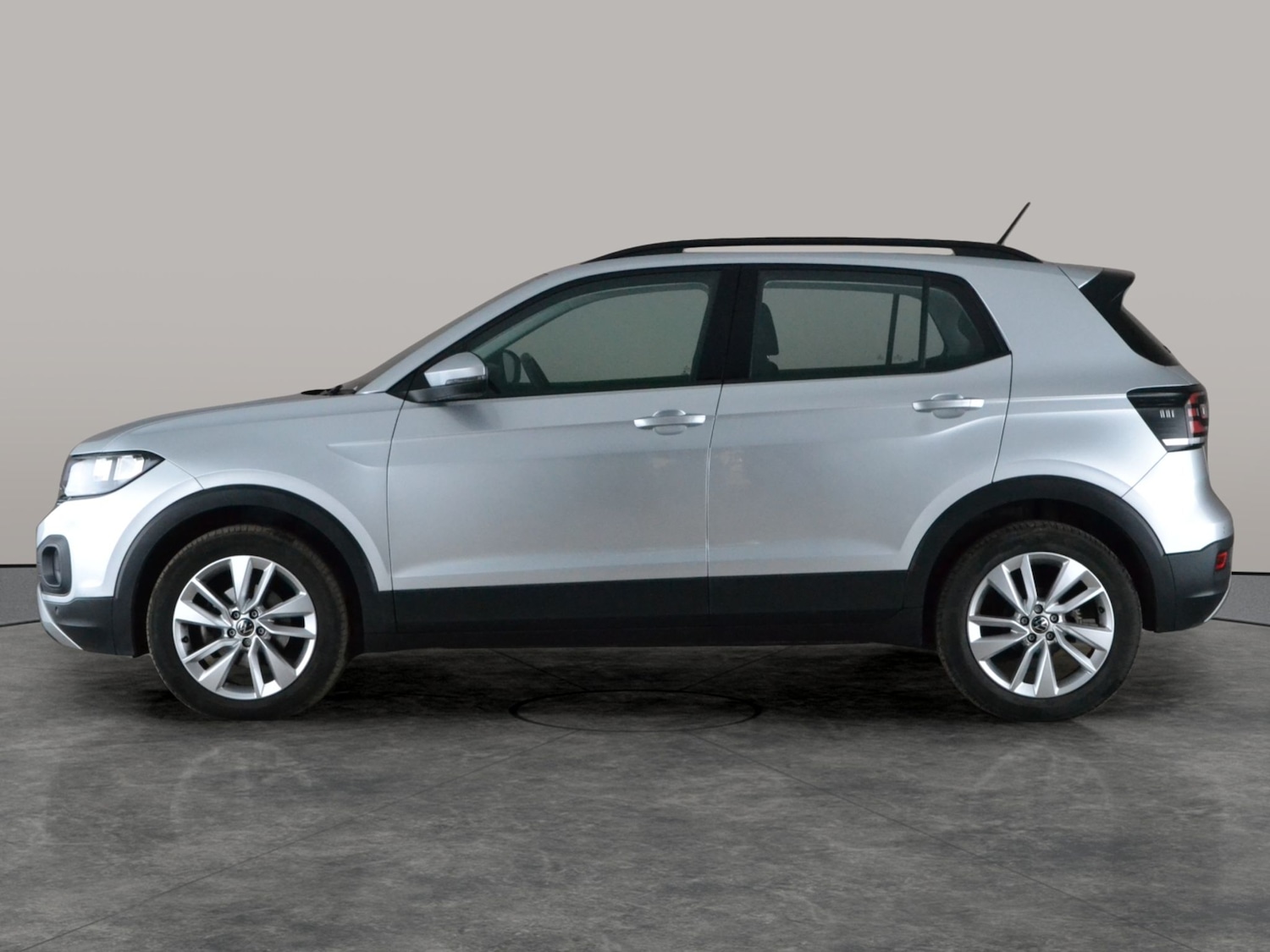 Used Volkswagen T-Cross 2023 for sale - 78082068: Photo 12