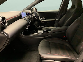 Used Mercedes-Benz A-Class 2020 for sale - 76318341: Photo 4
