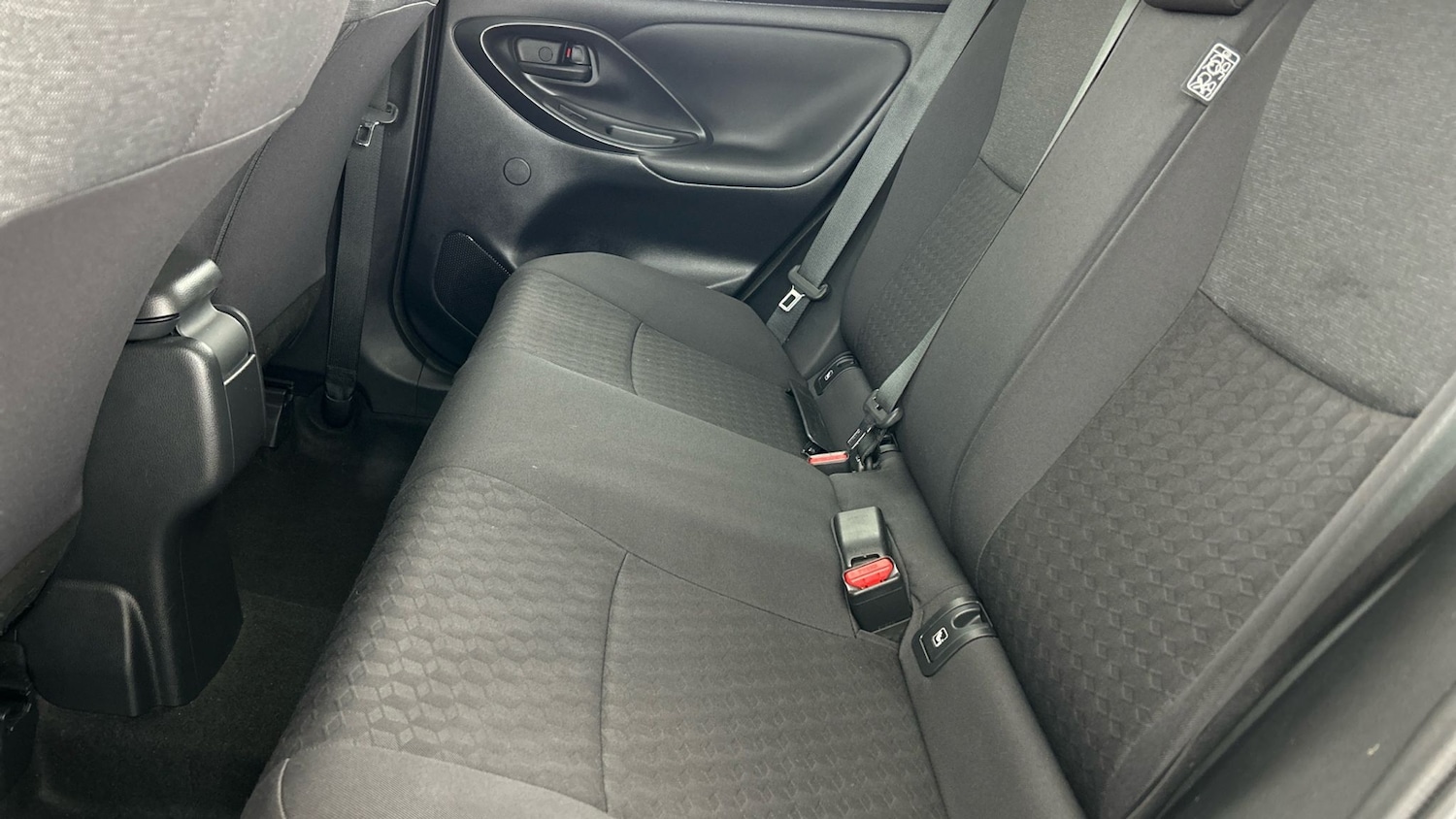 Used Mazda Mazda2 HYBRID 2022 for sale - 77389381: Photo 17