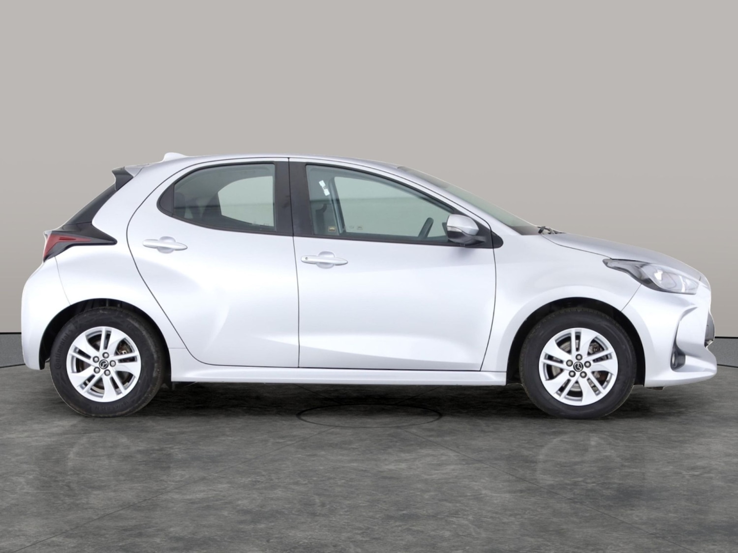 Used Mazda Mazda2 HYBRID 2022 for sale - 77389381: Photo 5