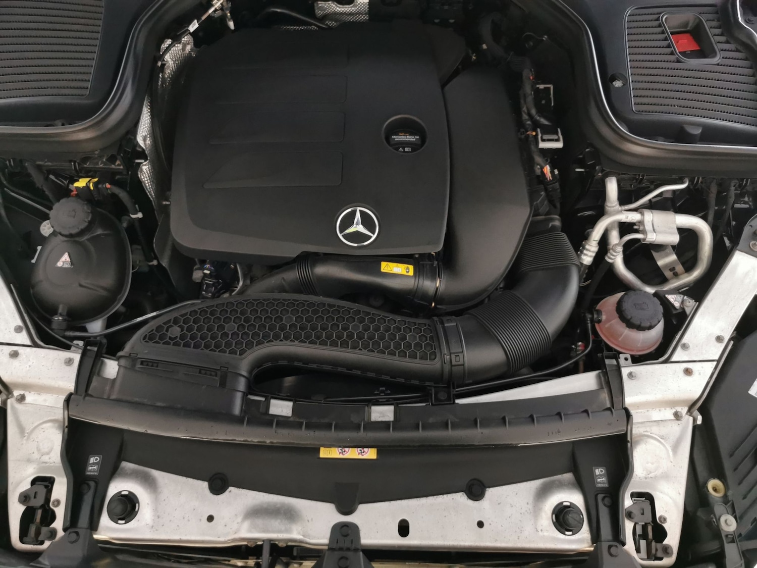 Used Mercedes-Benz GLC 2021 for sale - 77639875: Photo 35