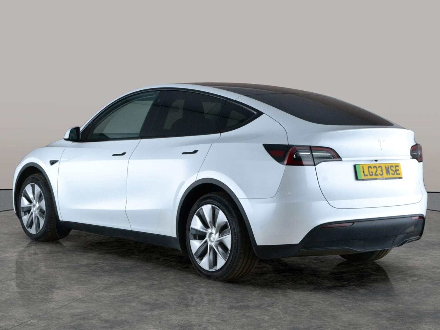 Used Tesla Model Y 2023 for sale - 77902146: Photo 13