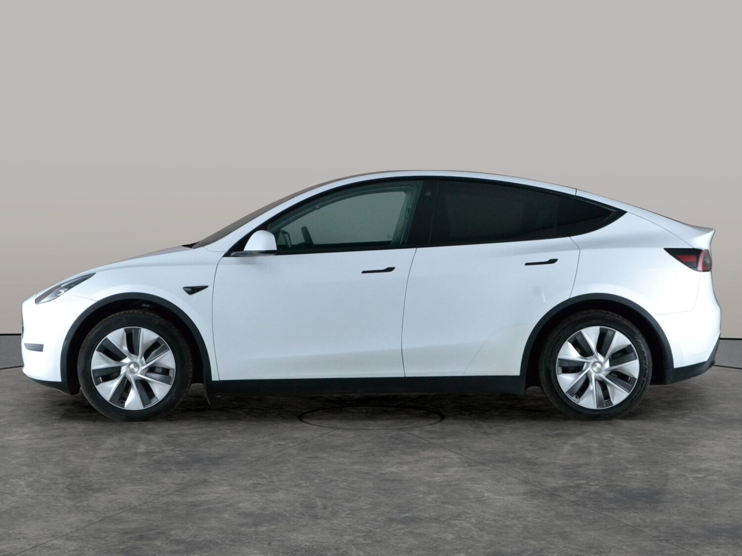Used Tesla Model Y 2023 for sale - 77902146: Photo 14