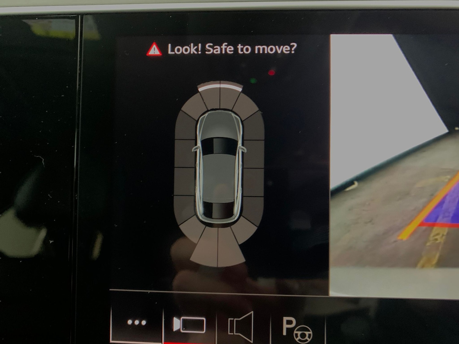 Used Audi e-tron 2022 for sale - 77043696: Photo 24