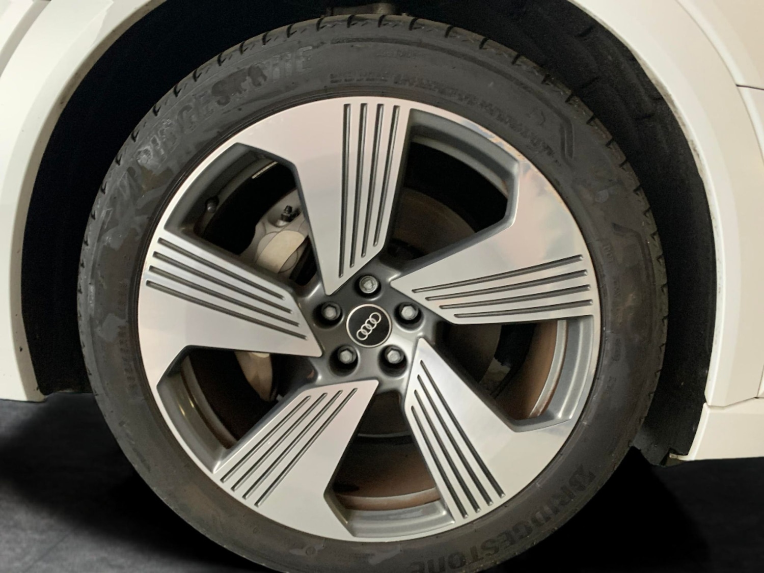 Used Audi e-tron 2022 for sale - 77043696: Photo 28